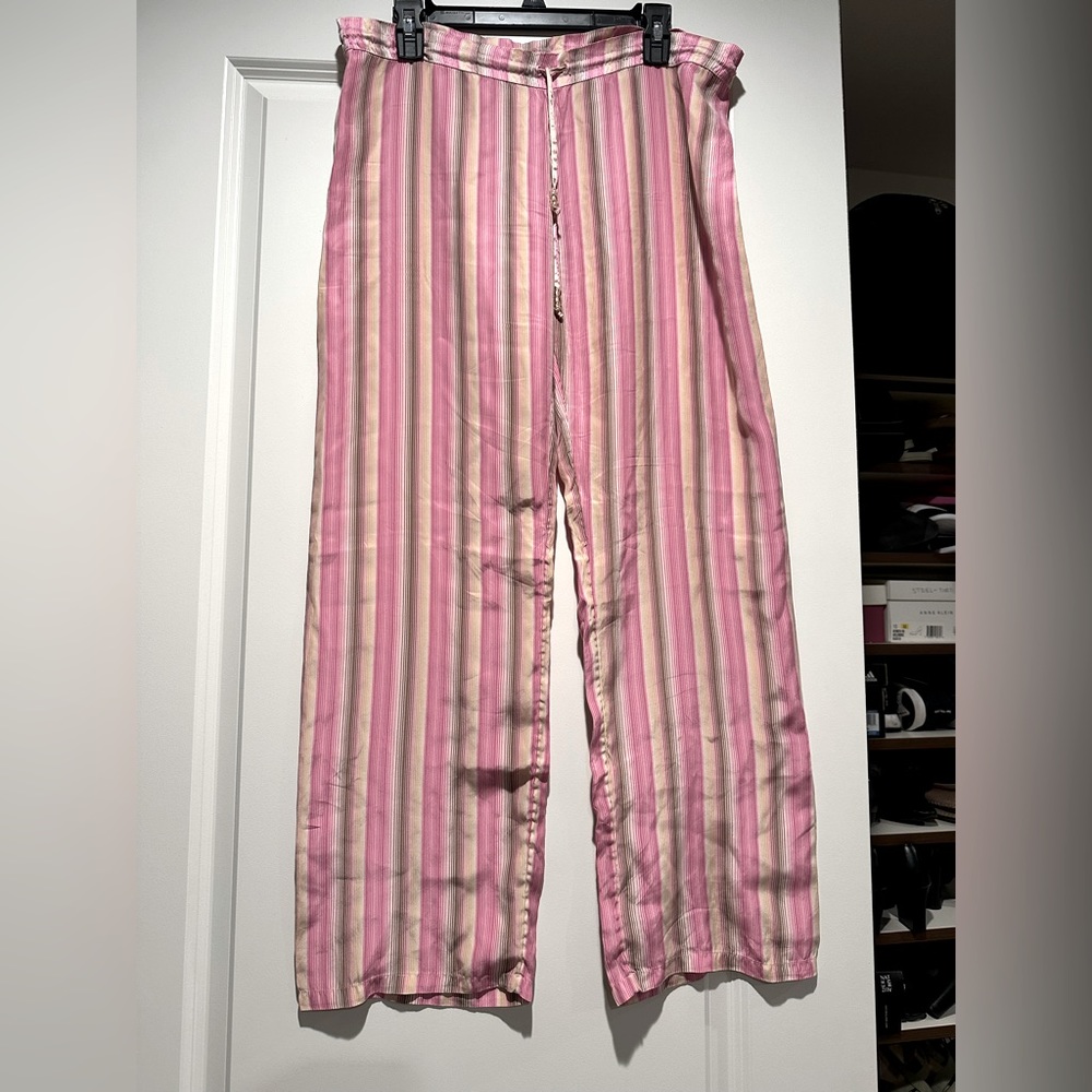 Victoria’s Secret silk vintage pajamas. Size Small